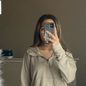 Meet your Posher, Yuls